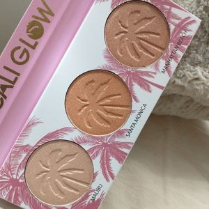 Beauty Creations Cali Glow Highlighters